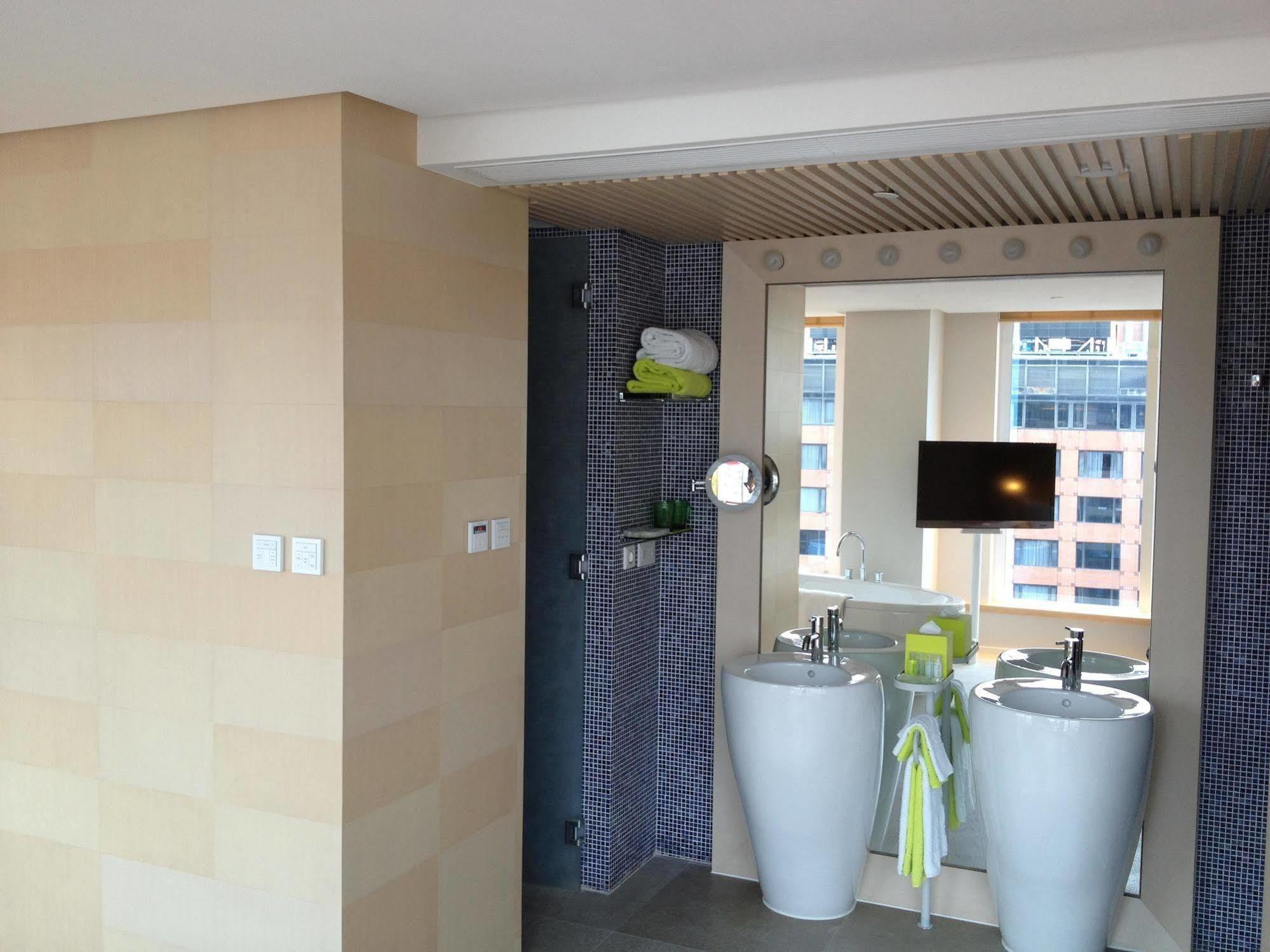 Hotel Madera Hong Kong Ngoại thất bức ảnh